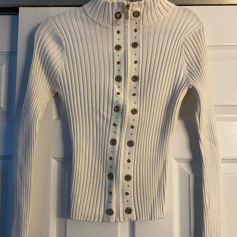 Sweater size small